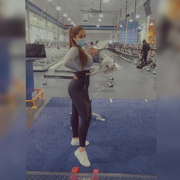 arelyarlett